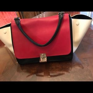 Spectacular Red Black White TRAPEZE Tote Pristine